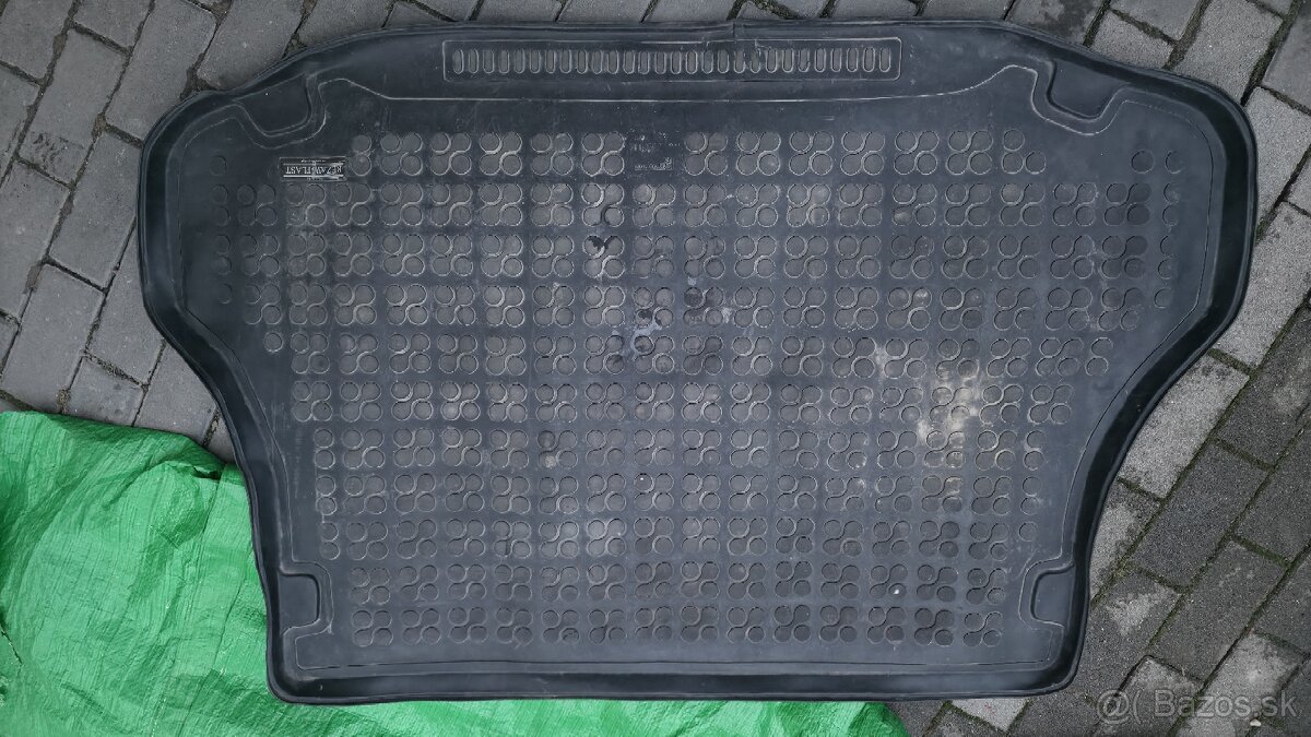 Diely pre Kia Sorento BL 2002 až 2009 - 12