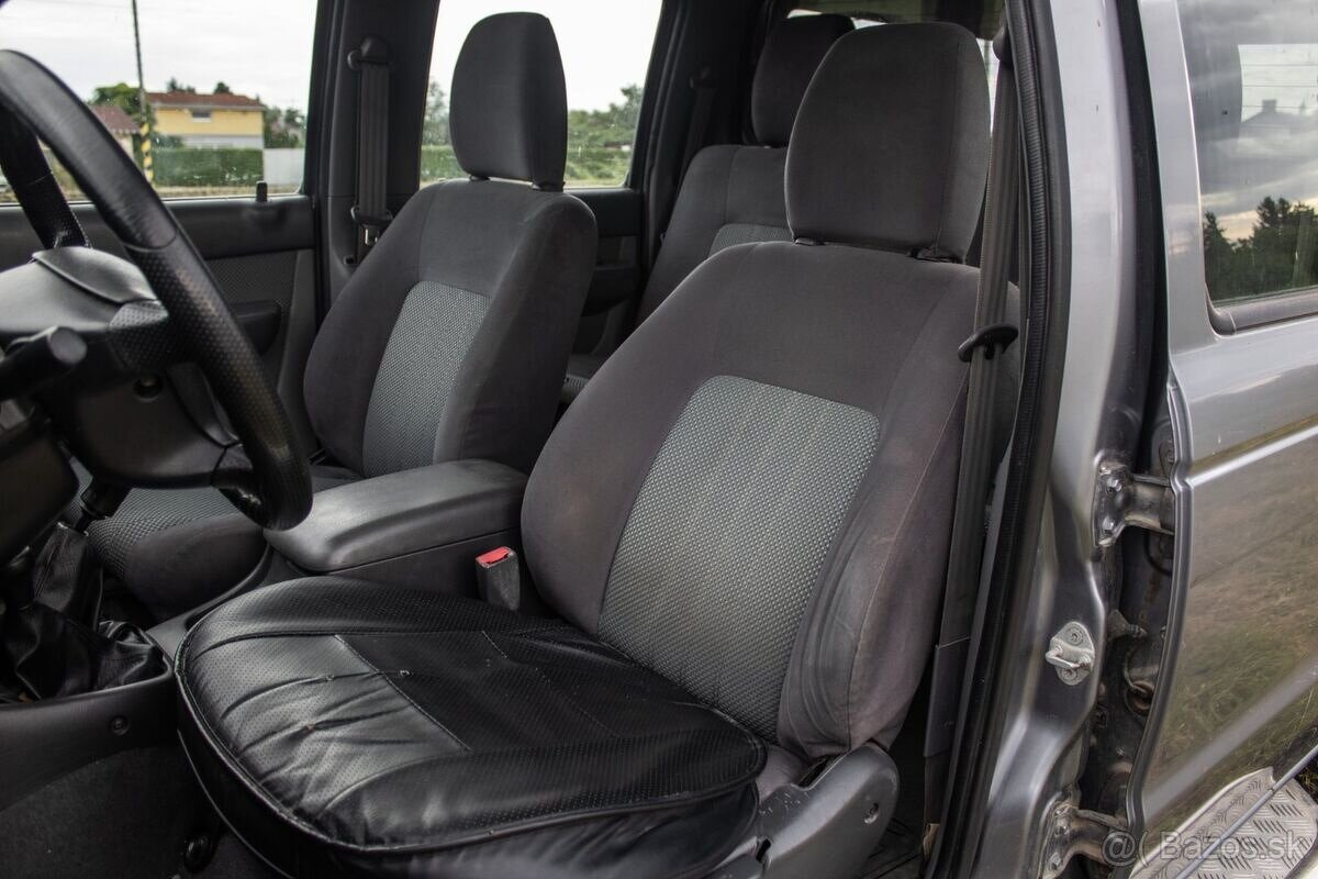 Mazda B2500 FK 2006 MT/5 80kW - 12