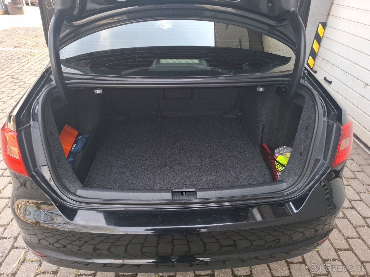 Volkswagen Jetta 1,2 TSi - 12
