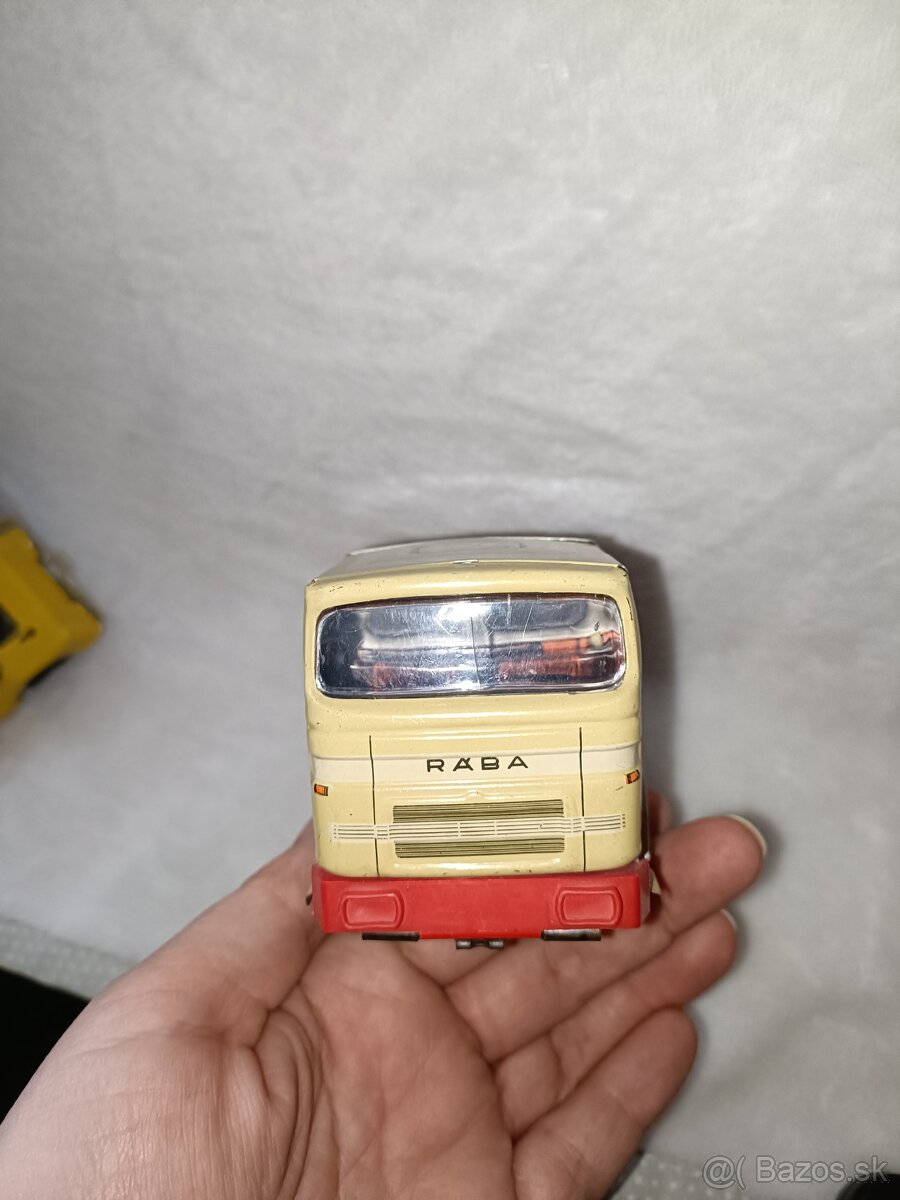 Retro autá na diely - 12