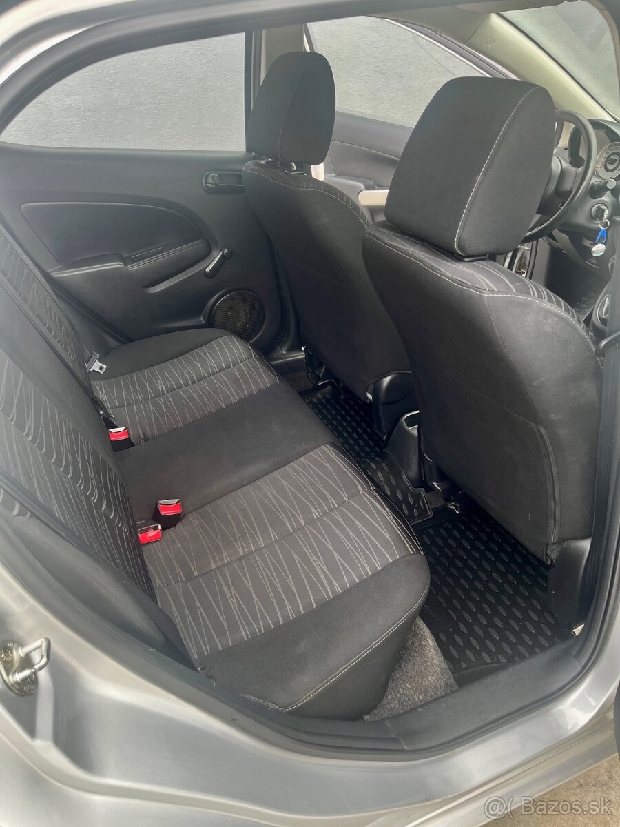 2008 Mazda 2 1.3 - 12