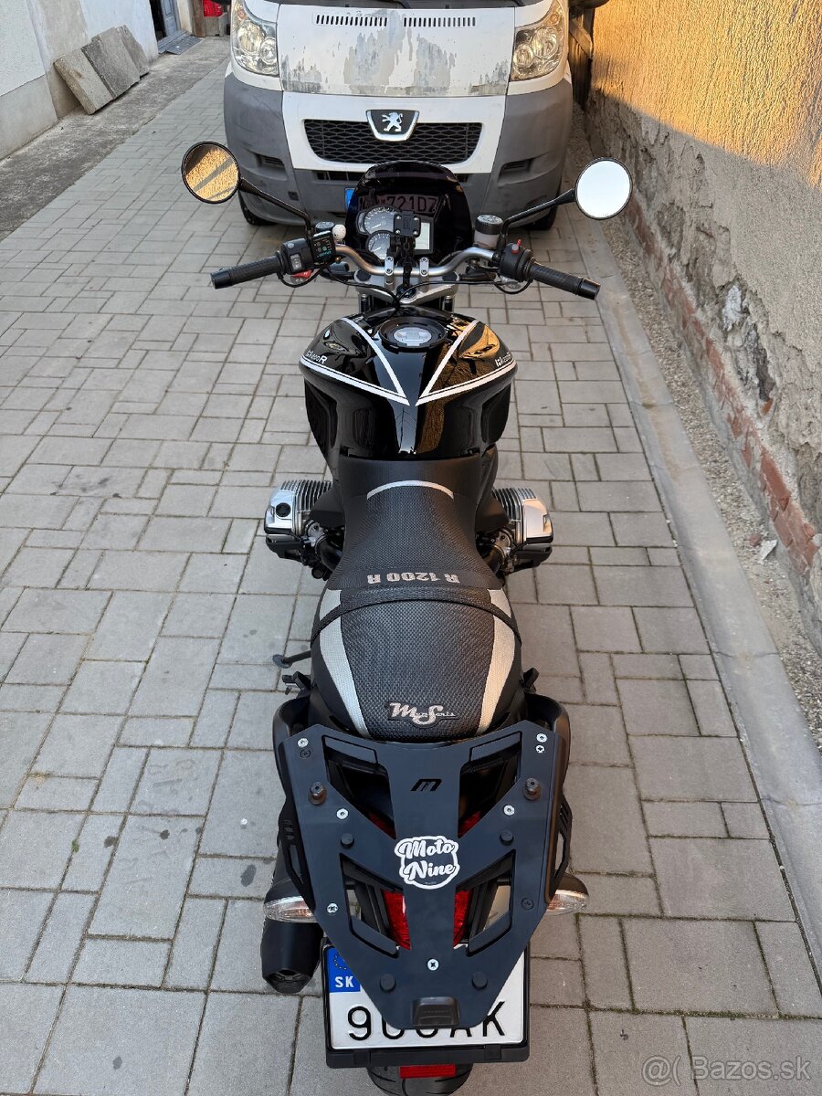 Bmw r1200r - 12