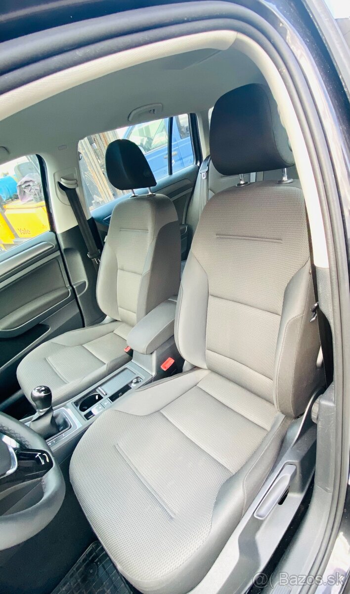 Volkswagen Golf 7,5 - 12