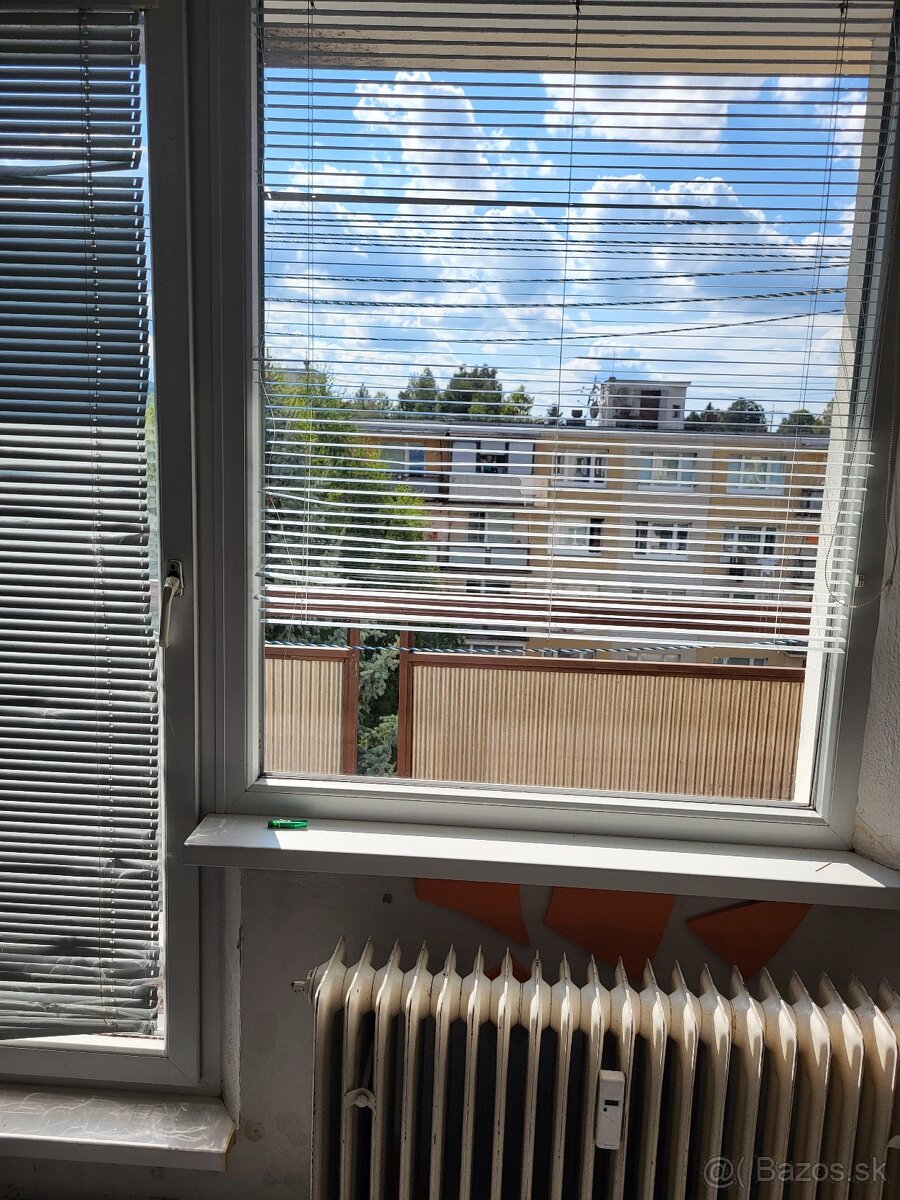 Veľký, slnečný byt aj s Balkónom na Závadke nízky nájom - 12