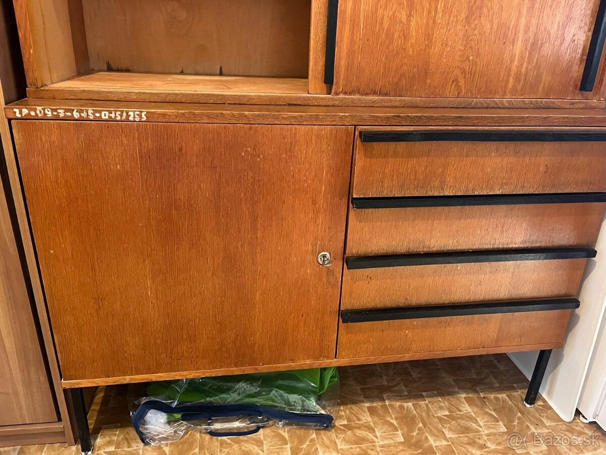 Stoličky - Skrine - Postele - Stoly - 12