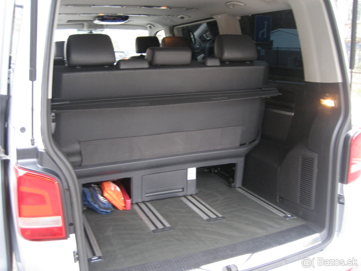 Volkswagen Multivan 2.0 BiTDI Highline 4MOTION DSG - 12