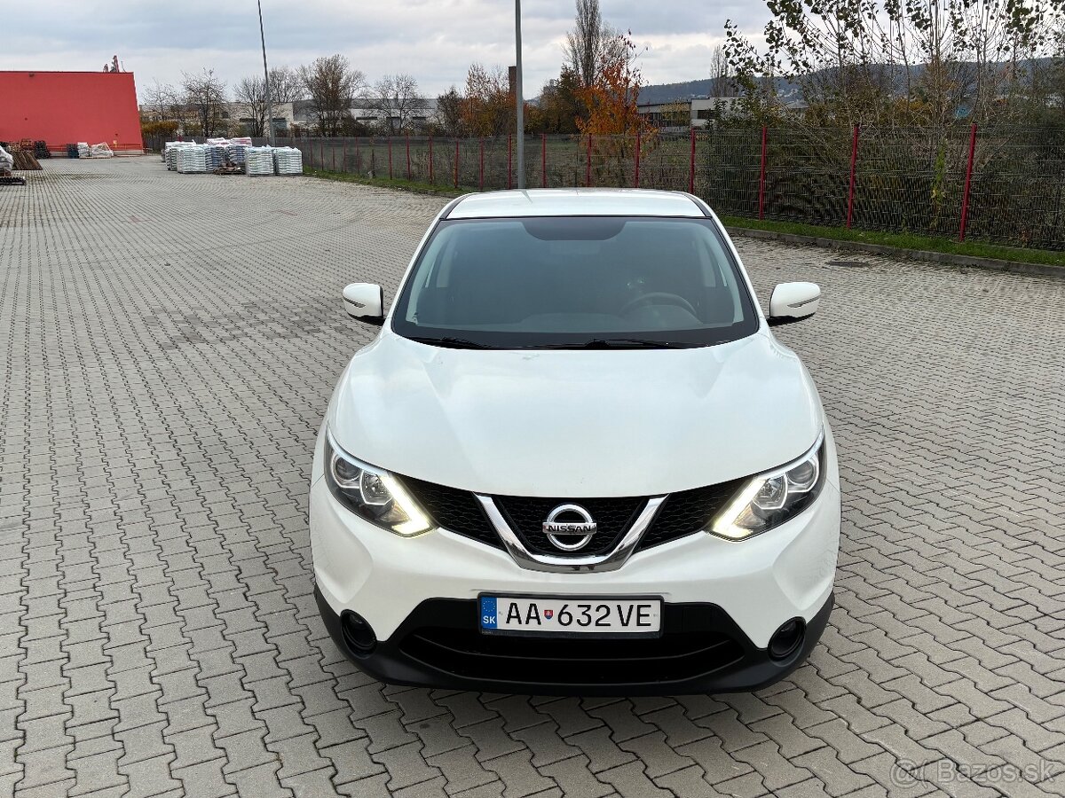 Nissan Qashqai - 12