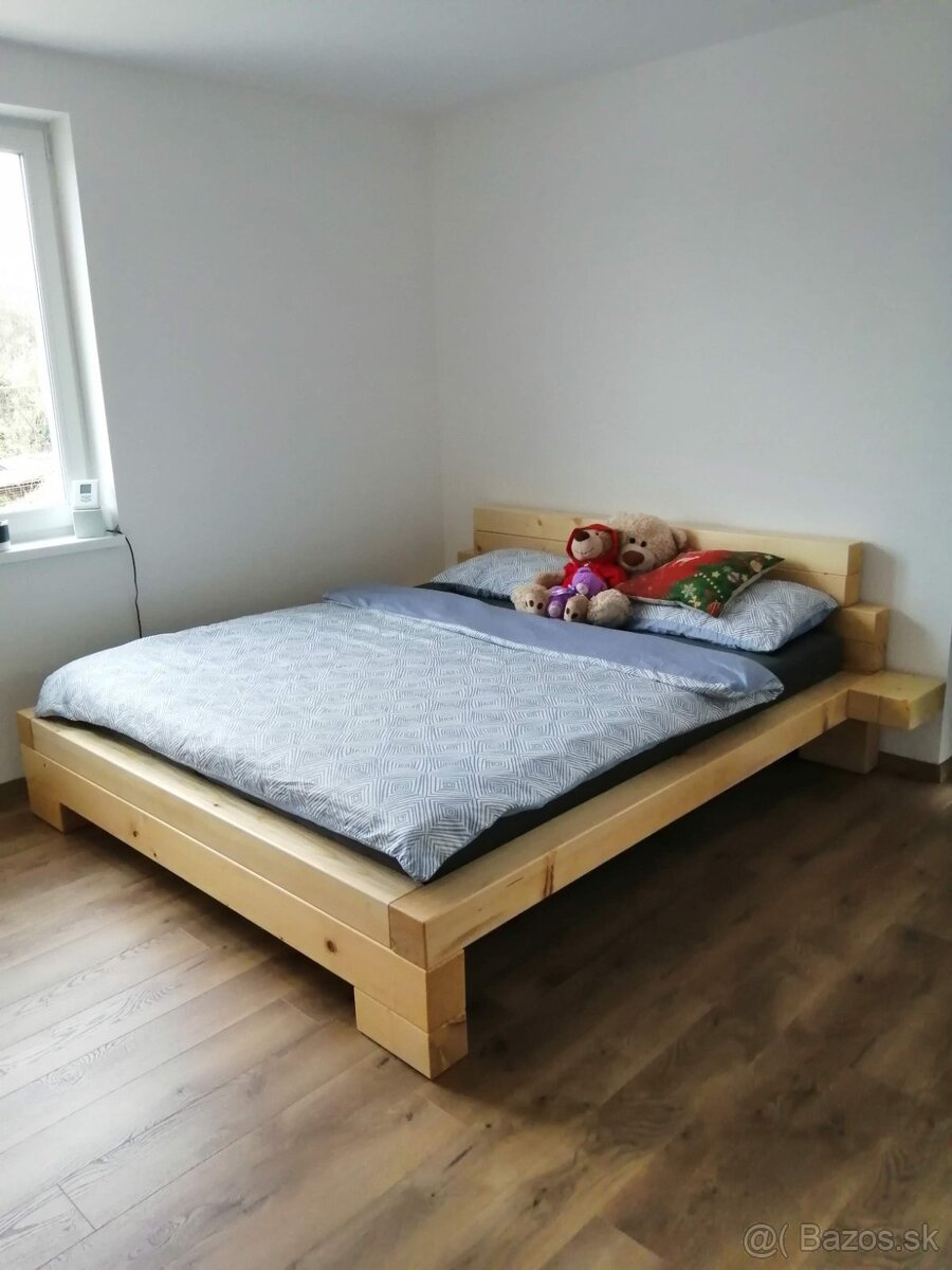 Drevená manželská postel - 12