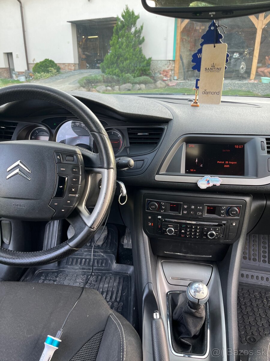 Citroën C5 III 1.6 HDi (2008) - 12