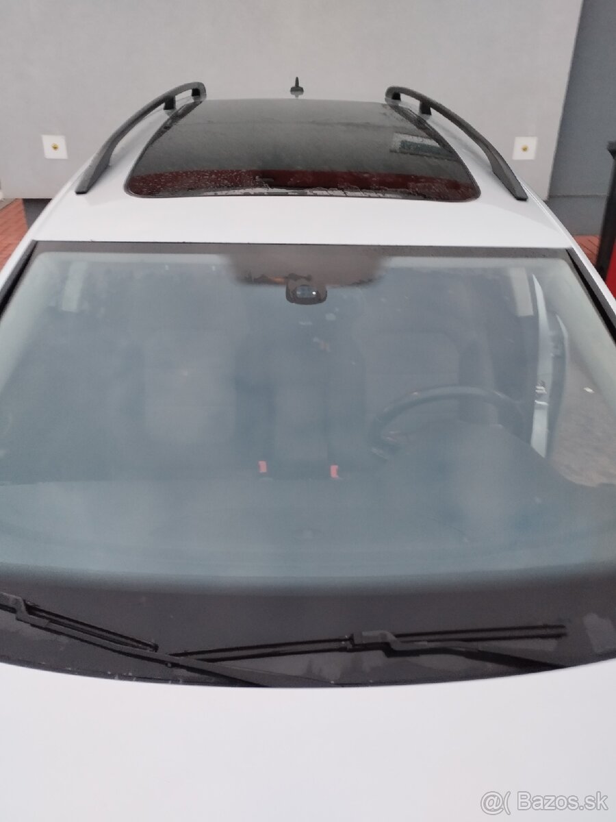 Volkswagen Passat variant, B7, 2.0TDI,103kW DSG,,F1 - 12