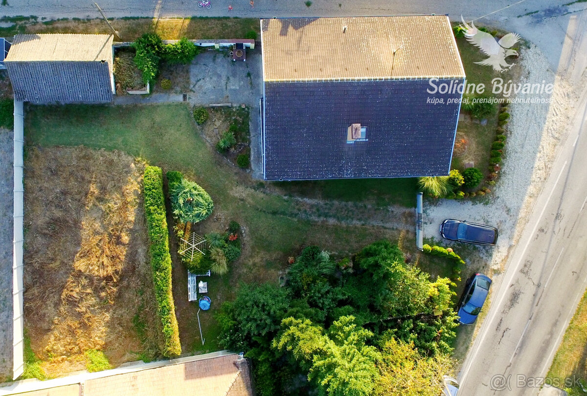 5-izbový rodinný dom v obci Ňárad - 12