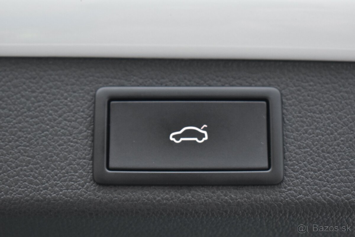 ŠKODA SUPERB 2.0 TDI COMBI DSG//ACC/LANE/LED/VIRTUAL - 12