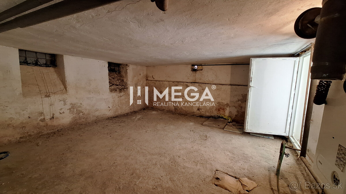 ZNÍŽENÁ CENA NA PRENÁJOM - Budova v meste Humenné - 12