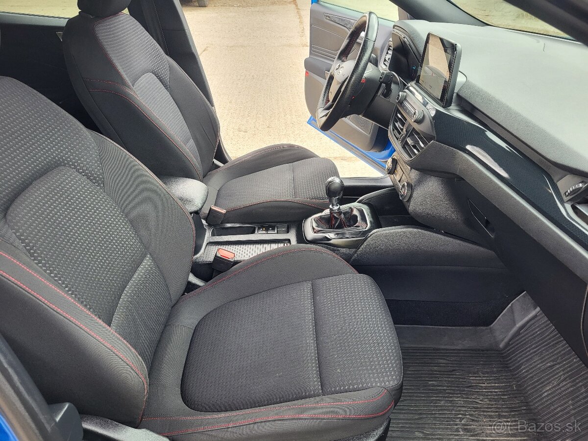 Ford Focus ST.line - 12