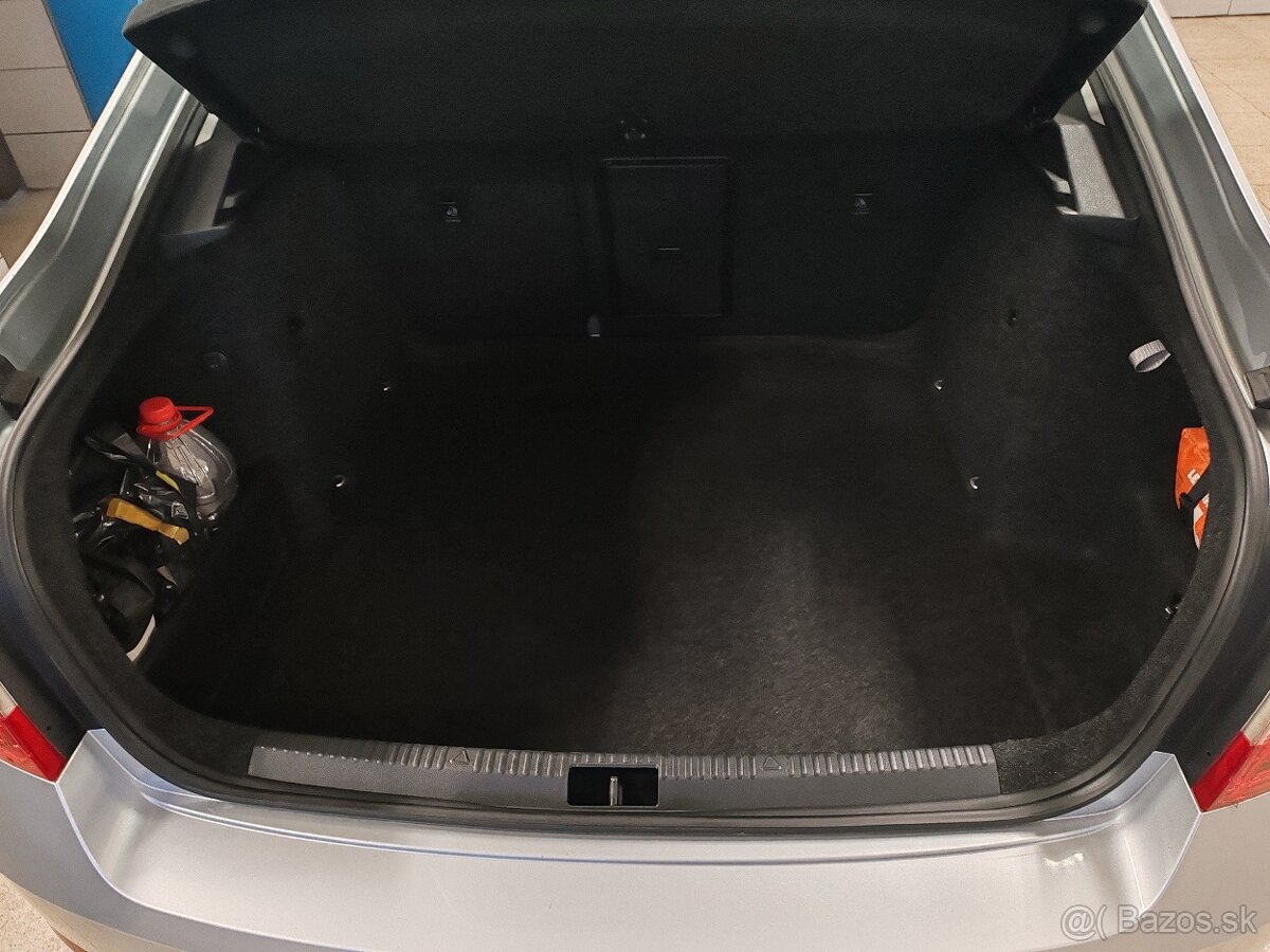 škoda octavia 1,6 tdi 85 kW - 12