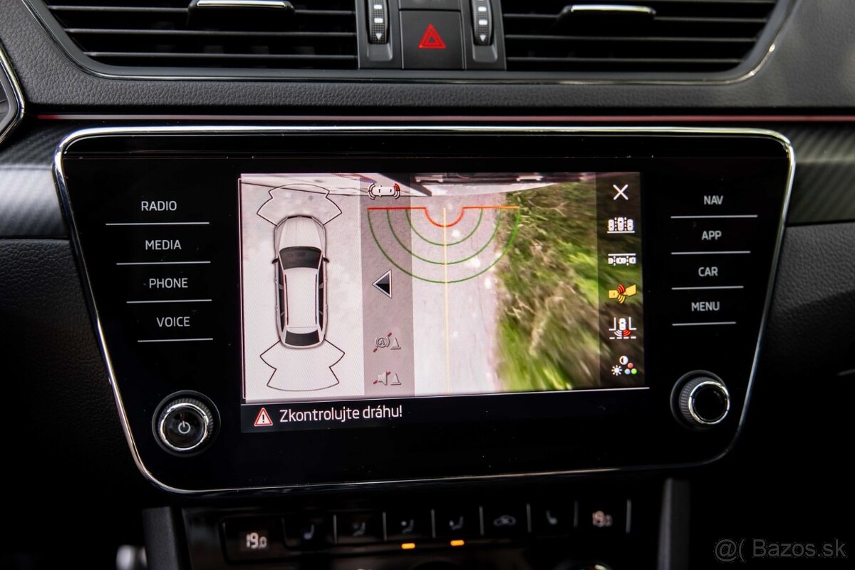 Škoda Superb Combi SPORTLINE 2.0TDI DSG 4x4 - 12