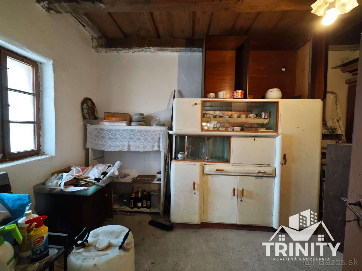 Na predaj zachovalý vidiecky rodinný dom v obci Tvrdošovce - 12