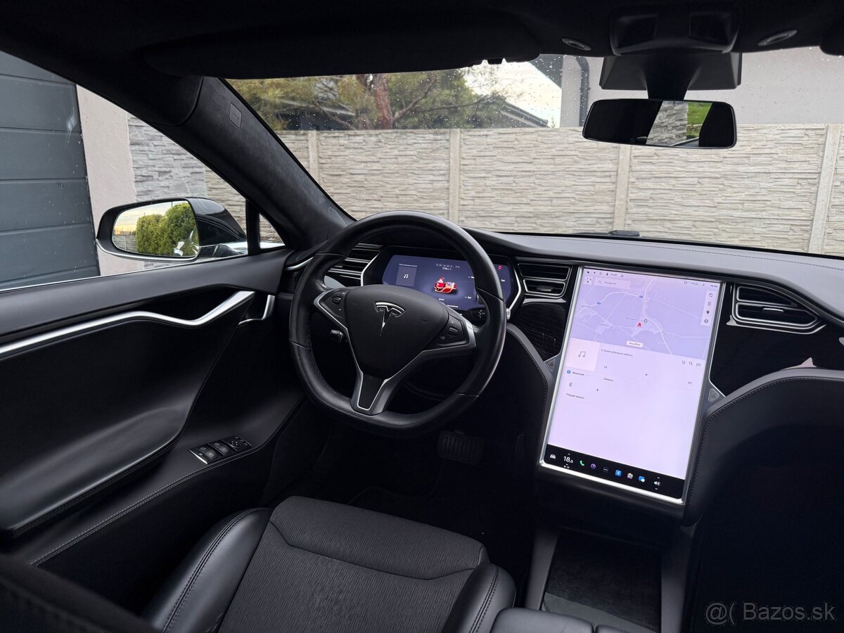 Tesla Model S 75D - 12