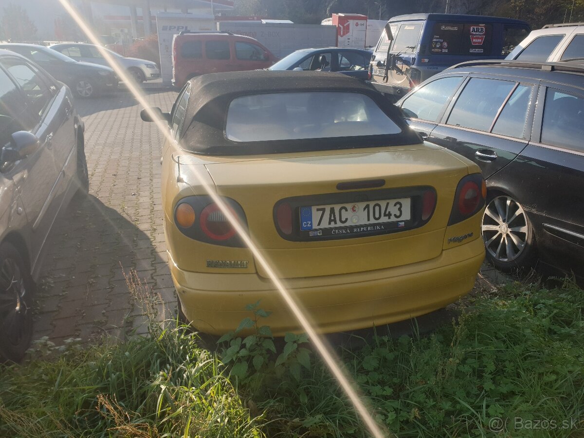 Renault Megane cabrio 1.6 8v - 12