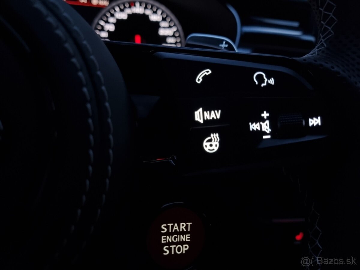 AUDI R8 VOLANT SPORTOVY --- START/STOP - DRIVE SELECT karbon - 12