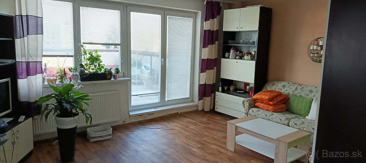 6 izb. dvoj podlažný byt s 2 terasami - 12