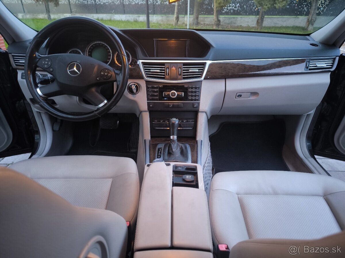 Mercedes - Benz E 200 CDI 100kw rok 12/2010 - 12