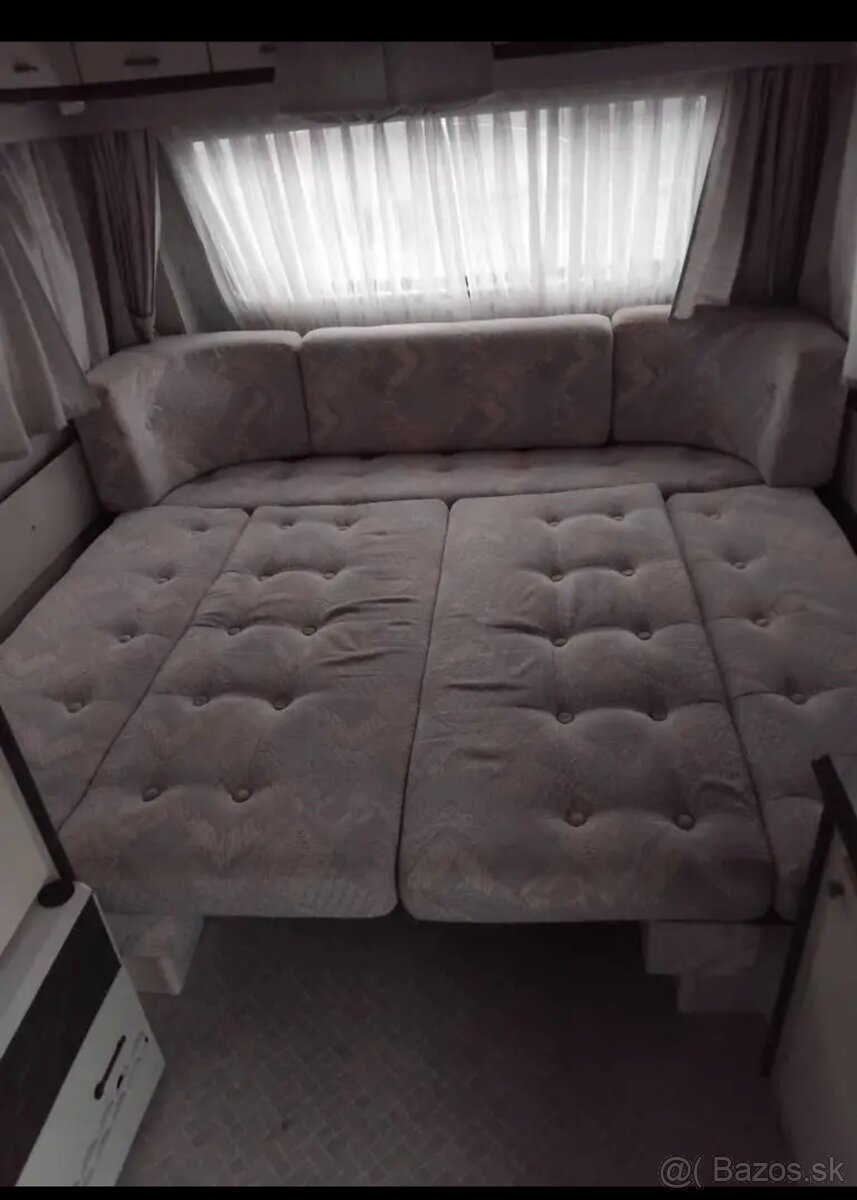 Obytný príves - 12