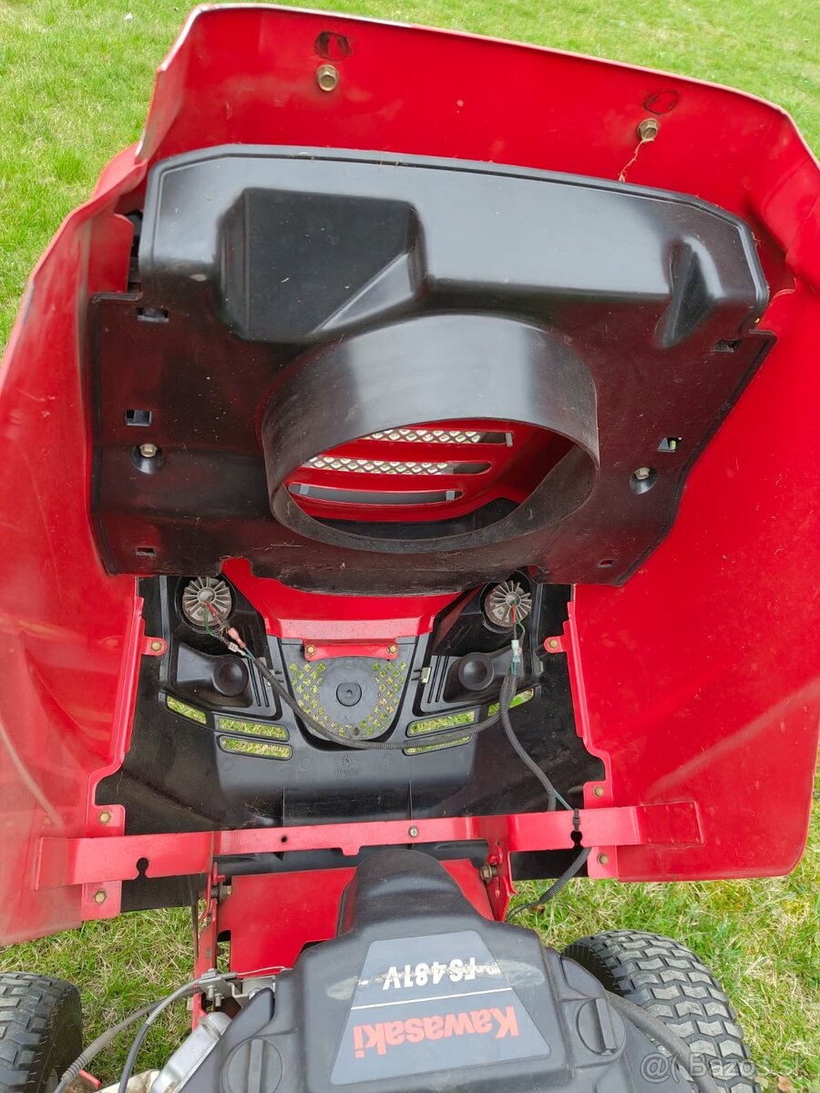 Traktorova kosacka Wolf Garten 92.160 H - 12