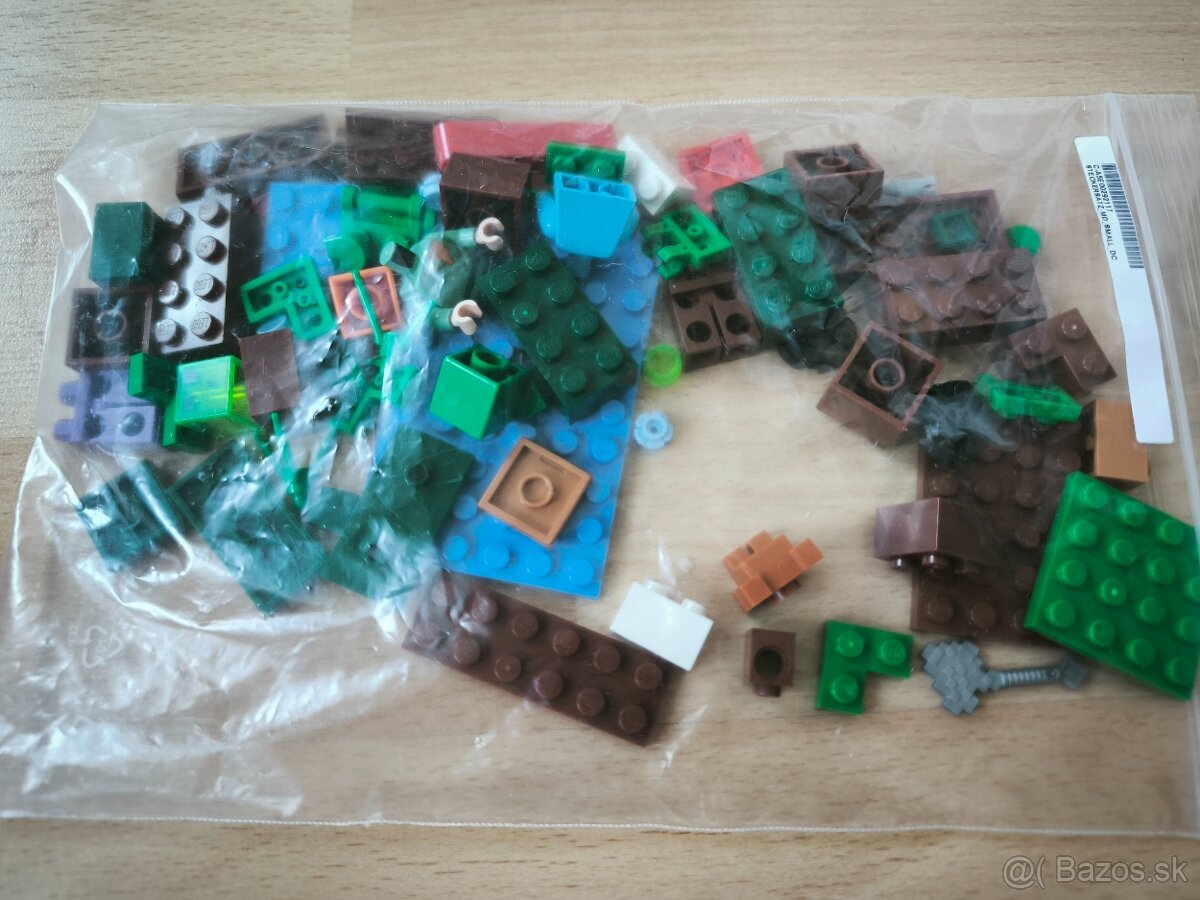 Lego 21240 a 21120 - 12