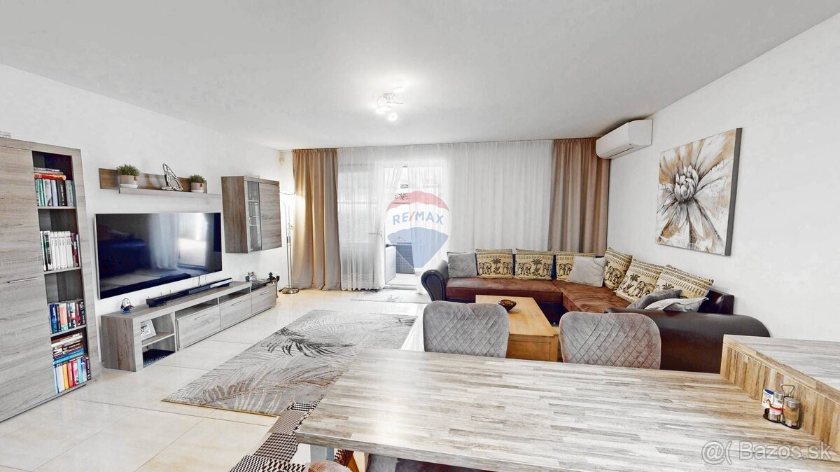 ✅ Priestranný RD 160m2 - TRI VODY - Malinovo - 12