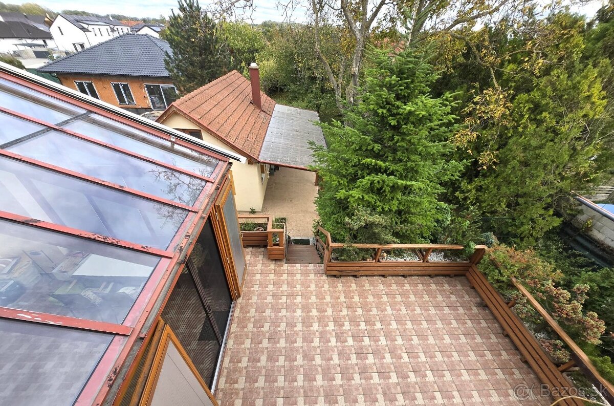 Predaj - 5 izbový dvojgeneračný rodinný dom-Rajka Maďarsko - 12