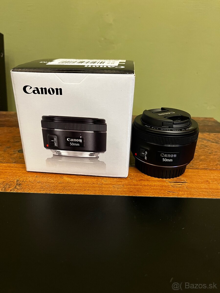 Canon EOS R10 + 2 objektívy + adaptér - 12