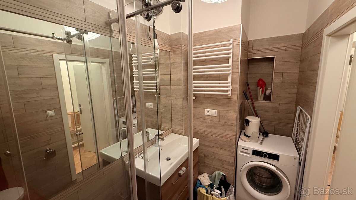 3i byt grosslingova - 12