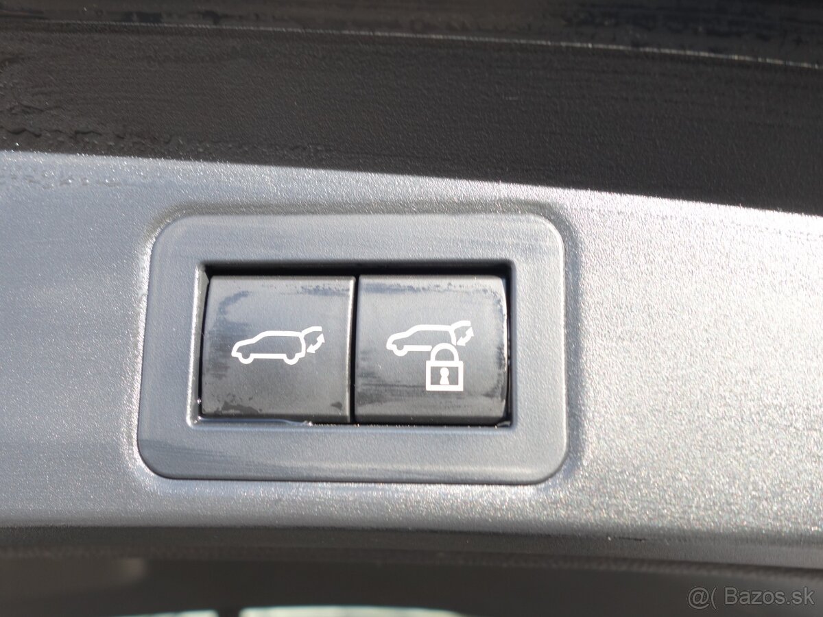 Corolla 2,0 Hybrid combi GR sport - 12