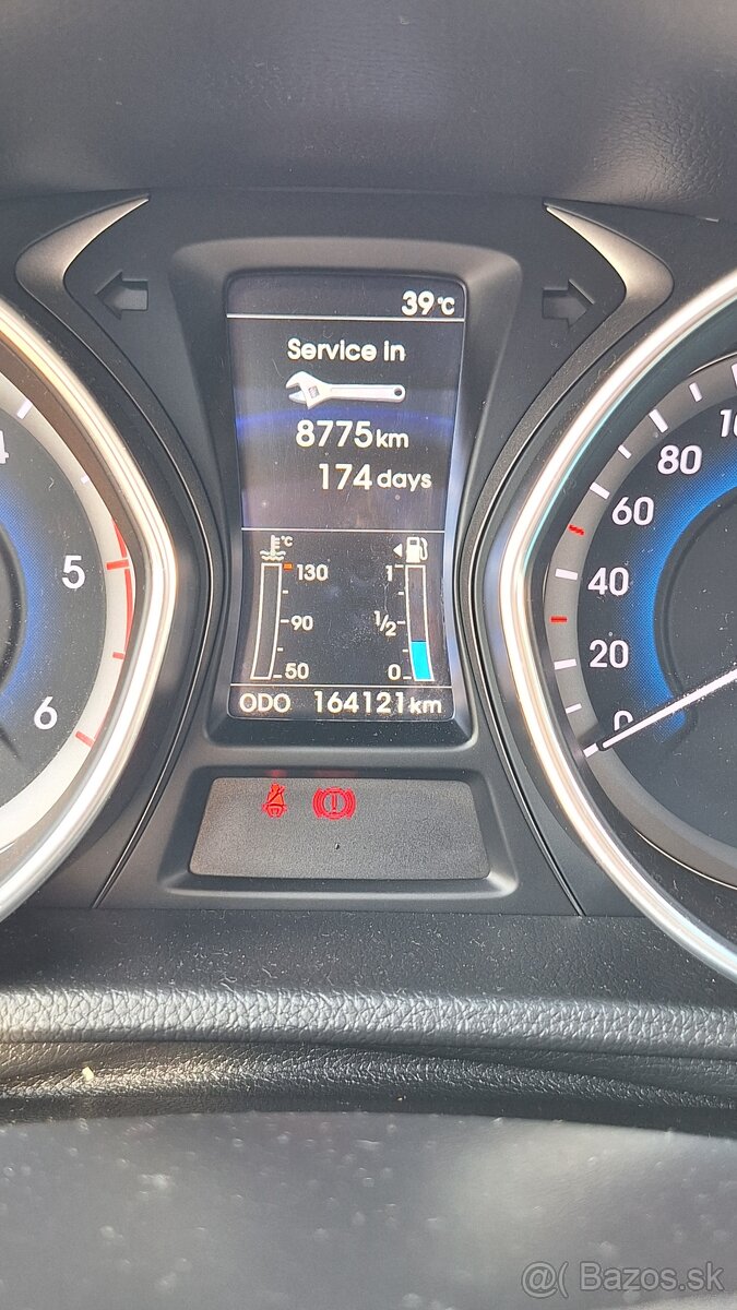Predám i30 - 12