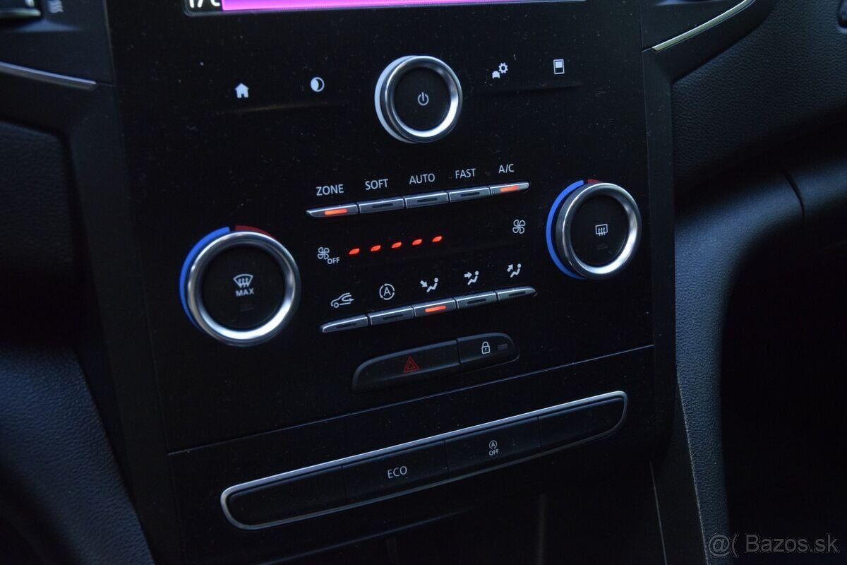 Renault Megane LIMITED - 12