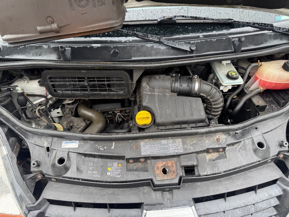 Trafic 2.5dci 107kw - 12