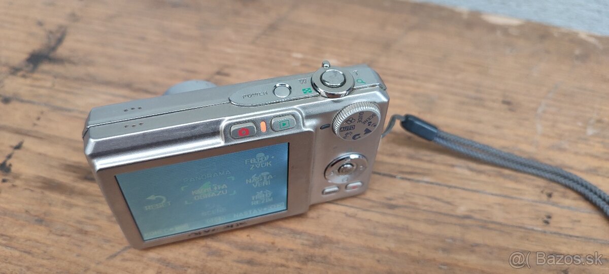 Olympus FE 220 - 12