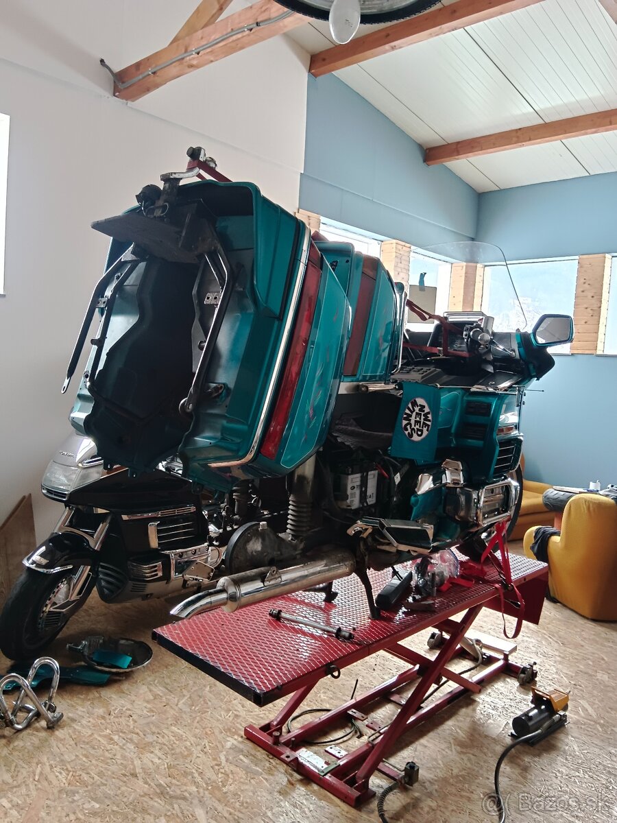 SERVIS A ÚPRAVY MOTORIEK - 12