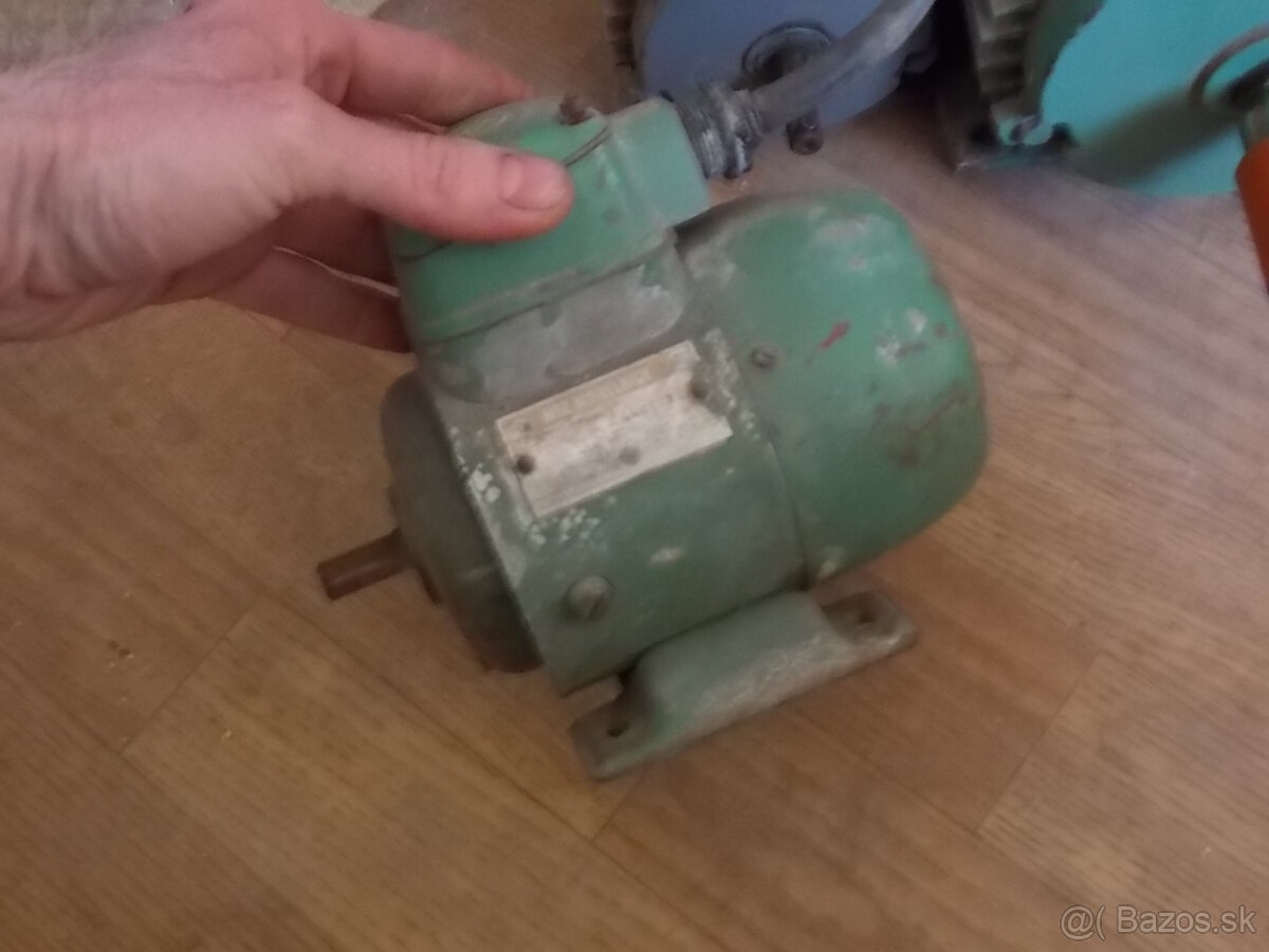 predam rozne elektromotory a aj prevodovky - 12