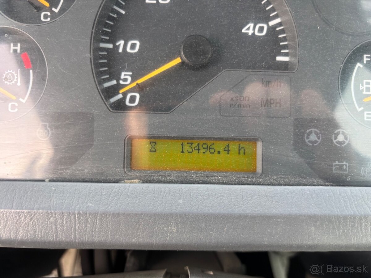 KOMATSU WA 200-6 - 12