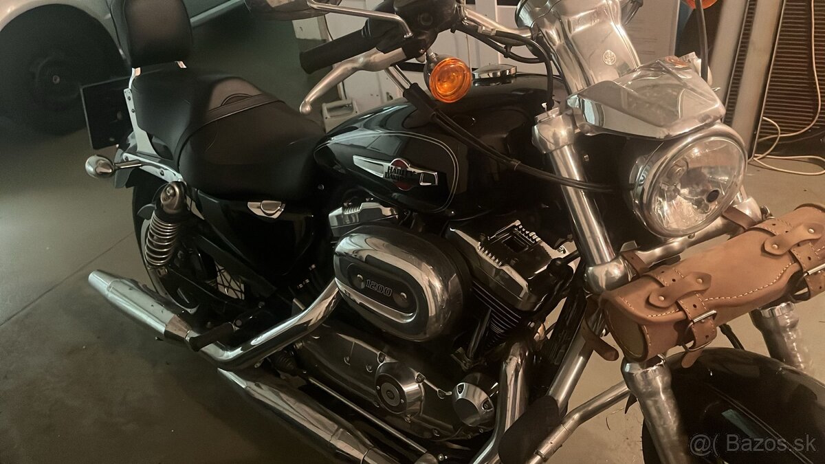 HARLEY DAVIDSON - 12