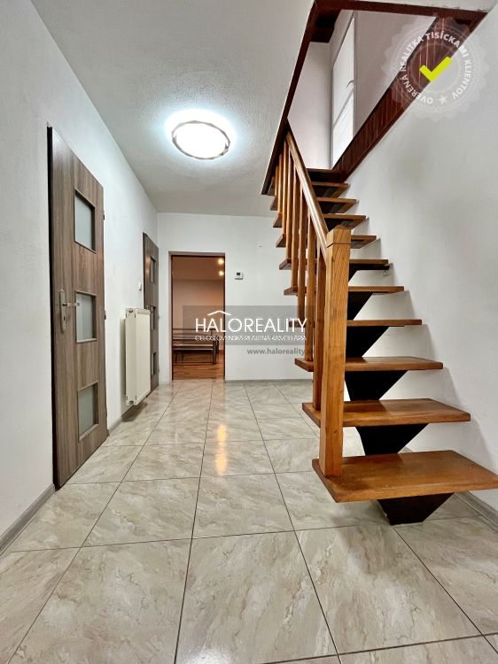 HALO reality - Predaj, rodinný dom Rybník, po čiastočnej rek - 12