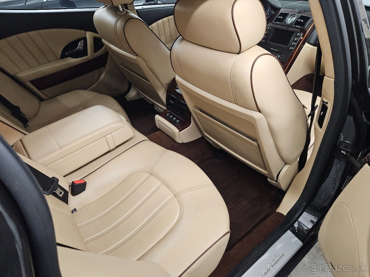 Maserati Quattroporte S - 12