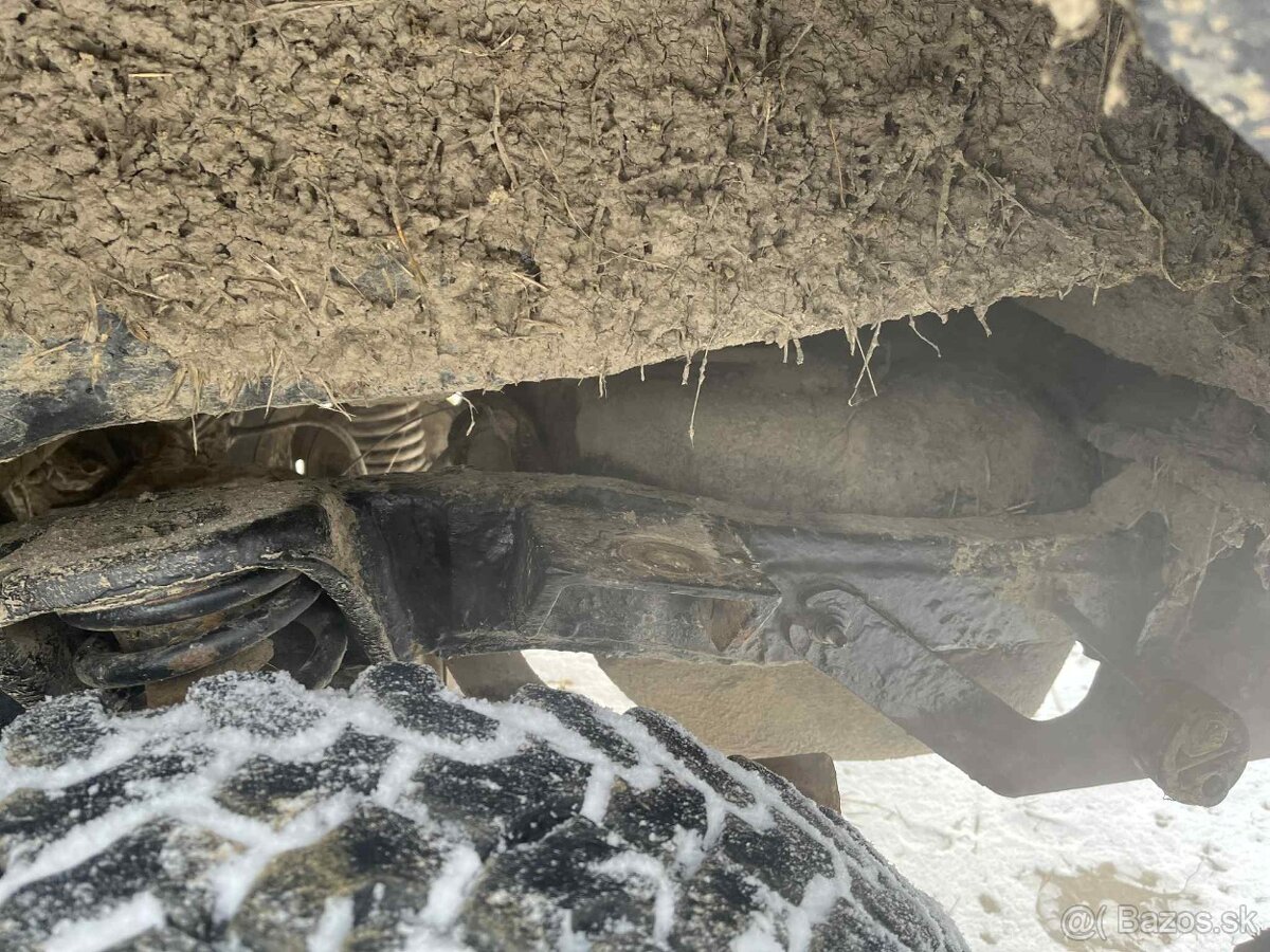 Suzuki Vitara 2.0 64kw - 12