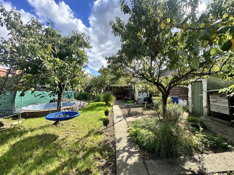 3 izbový rodinný dom 124 m2 pozemok 691 m2 v obci Šintava - 12