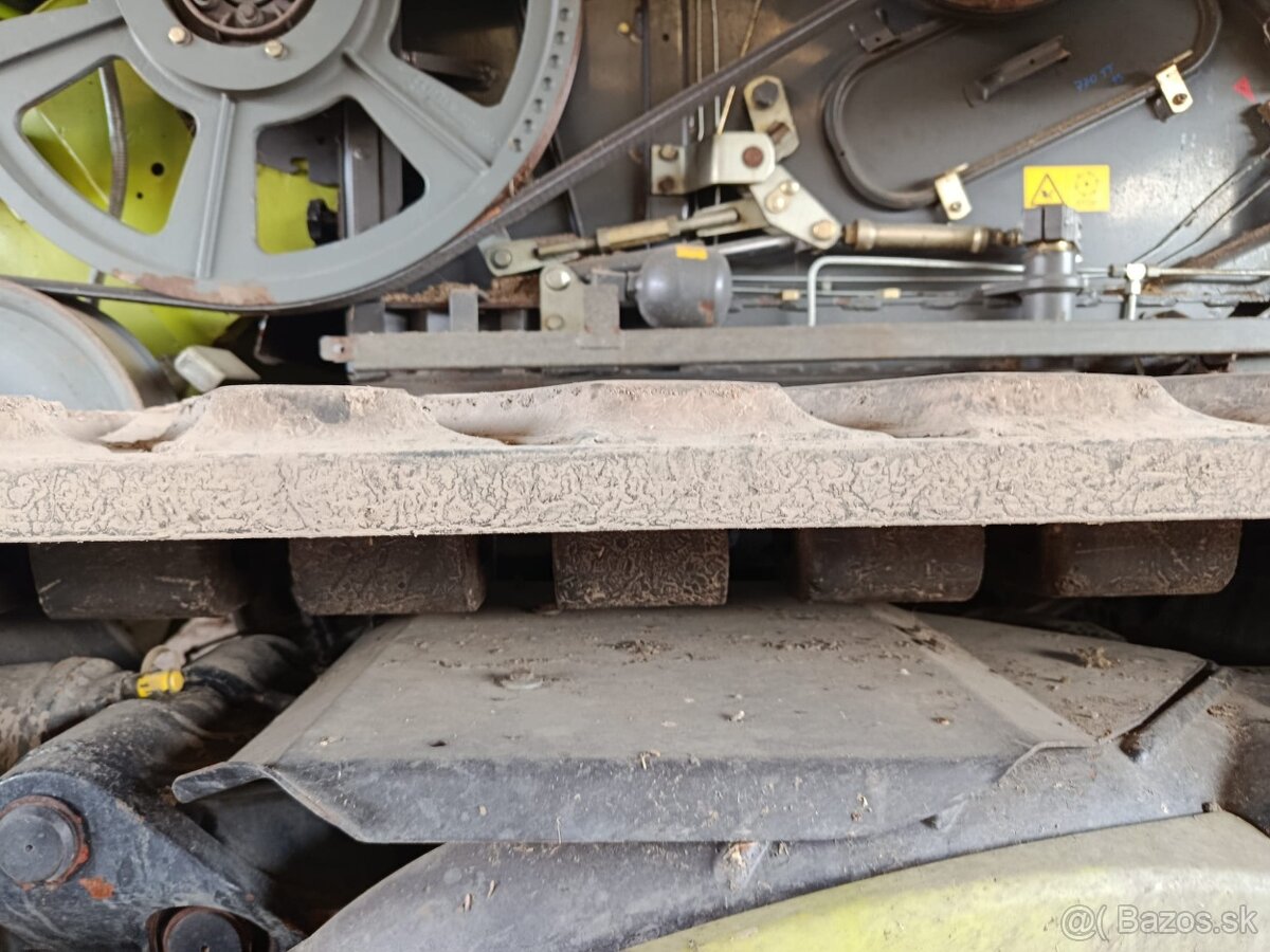 Predám kombajn CLAAS LEXION 770 - 12