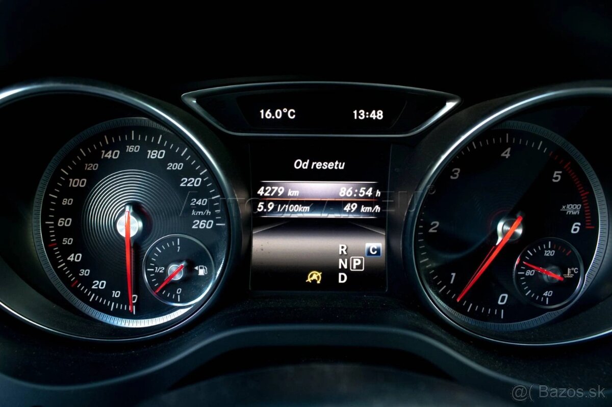 Mercedes-Benz CLA Shooting Brake Mercedes benz 220d - 12