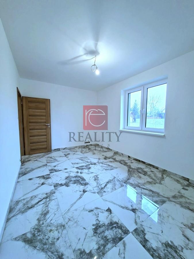 NA PREDAJ novostavba, Golianovo - 12