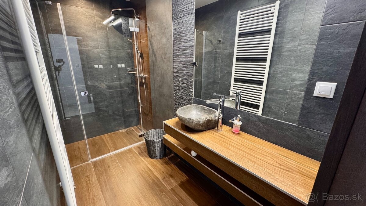 Luxusný 2 izbový byt na prenájom v centre mesta Poprad - 12